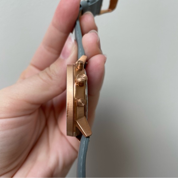 MVMT Women’s Watch - Picture 5 of 6
